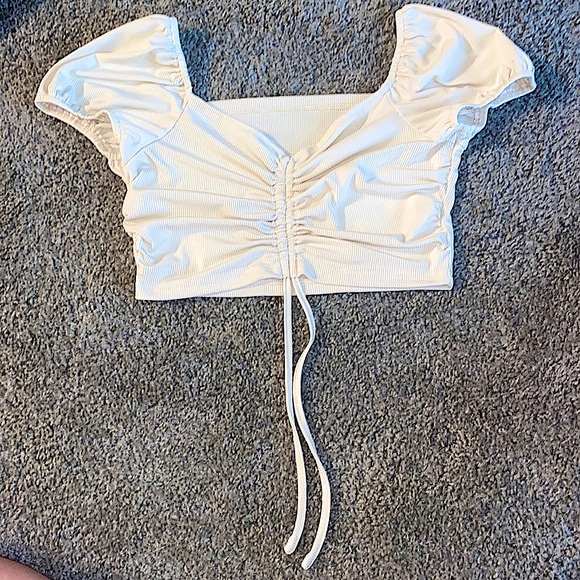 Source Unknown Tops - Crop top